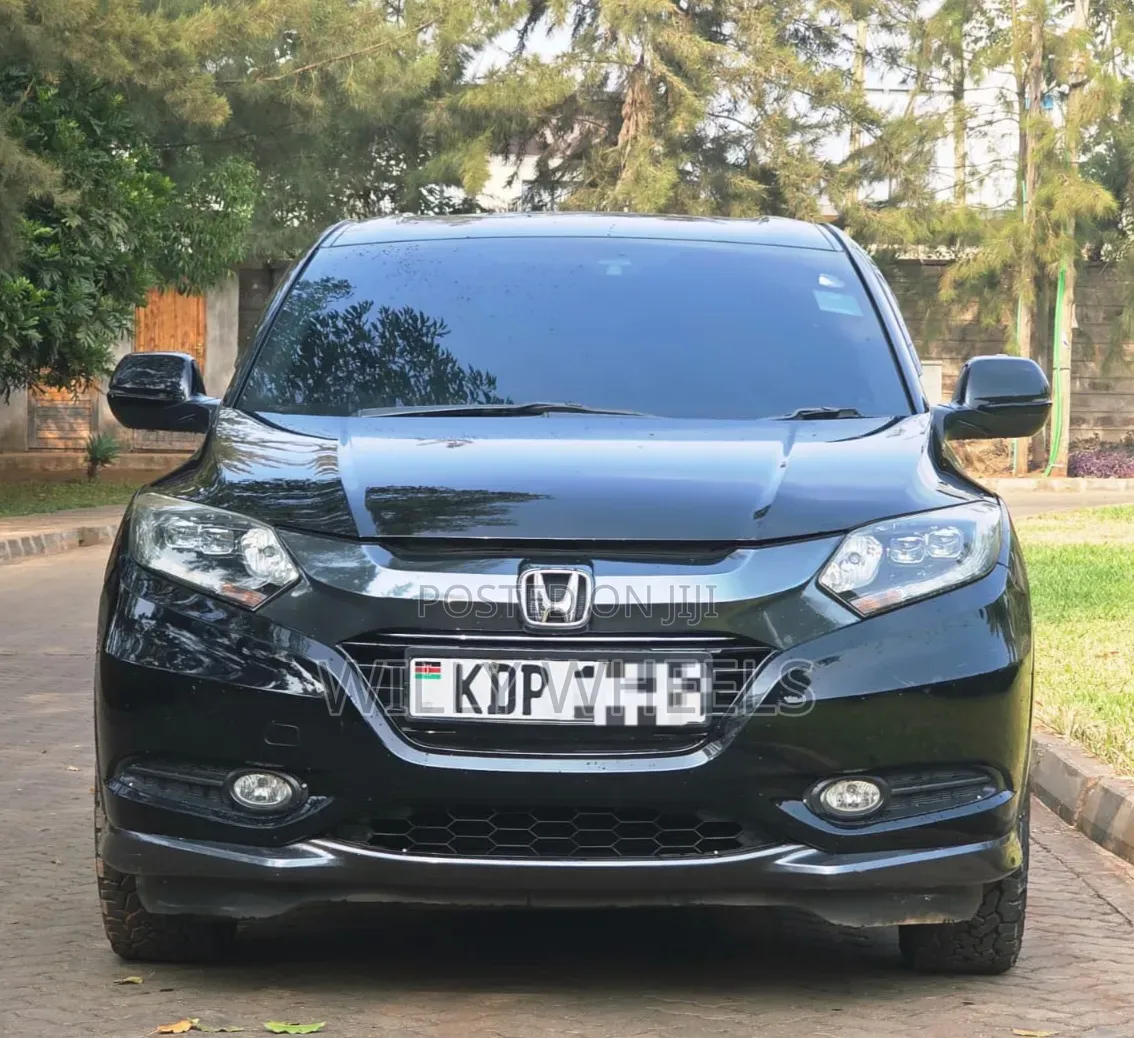 Honda Vezel 2016 Black