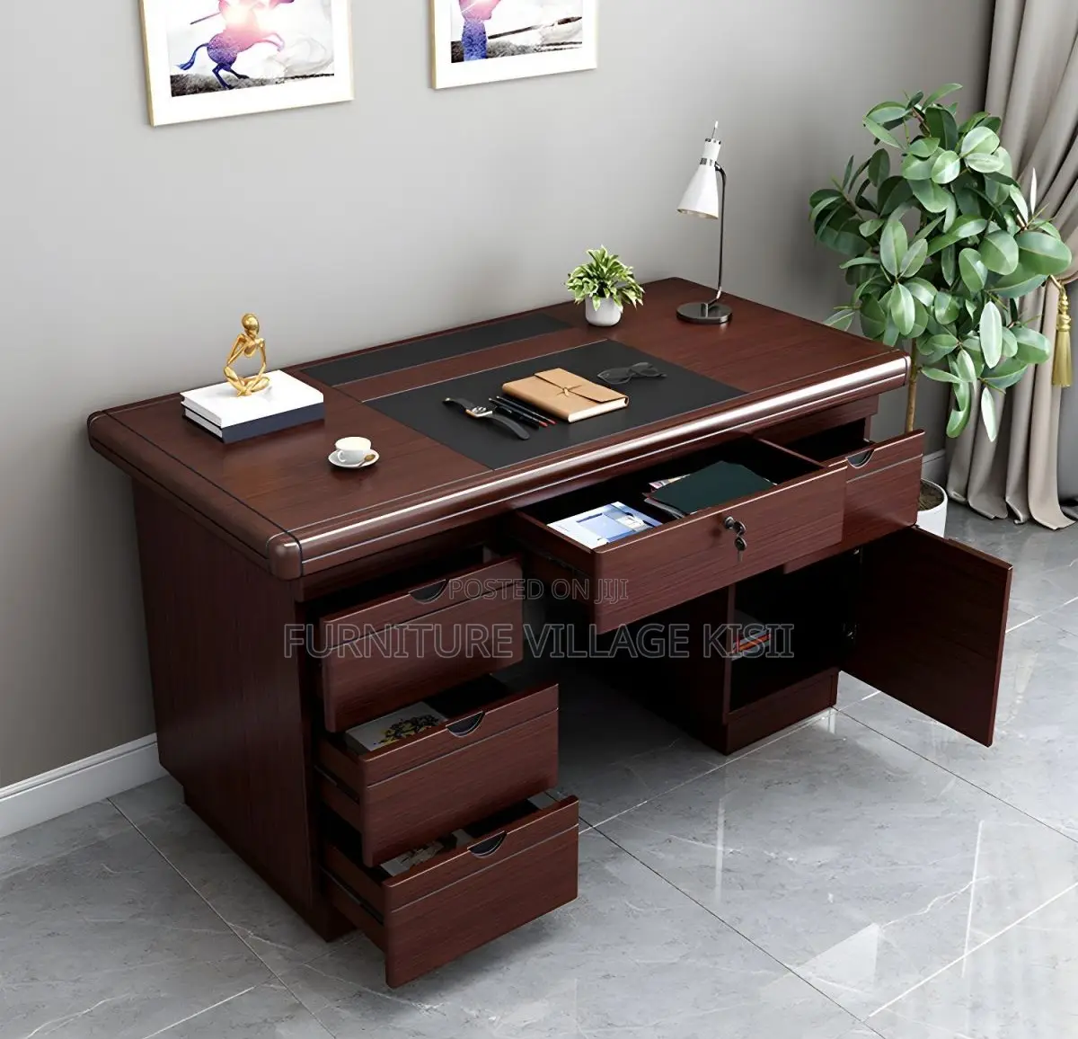 Office Desk: Executive Mahogany Desk1200mm