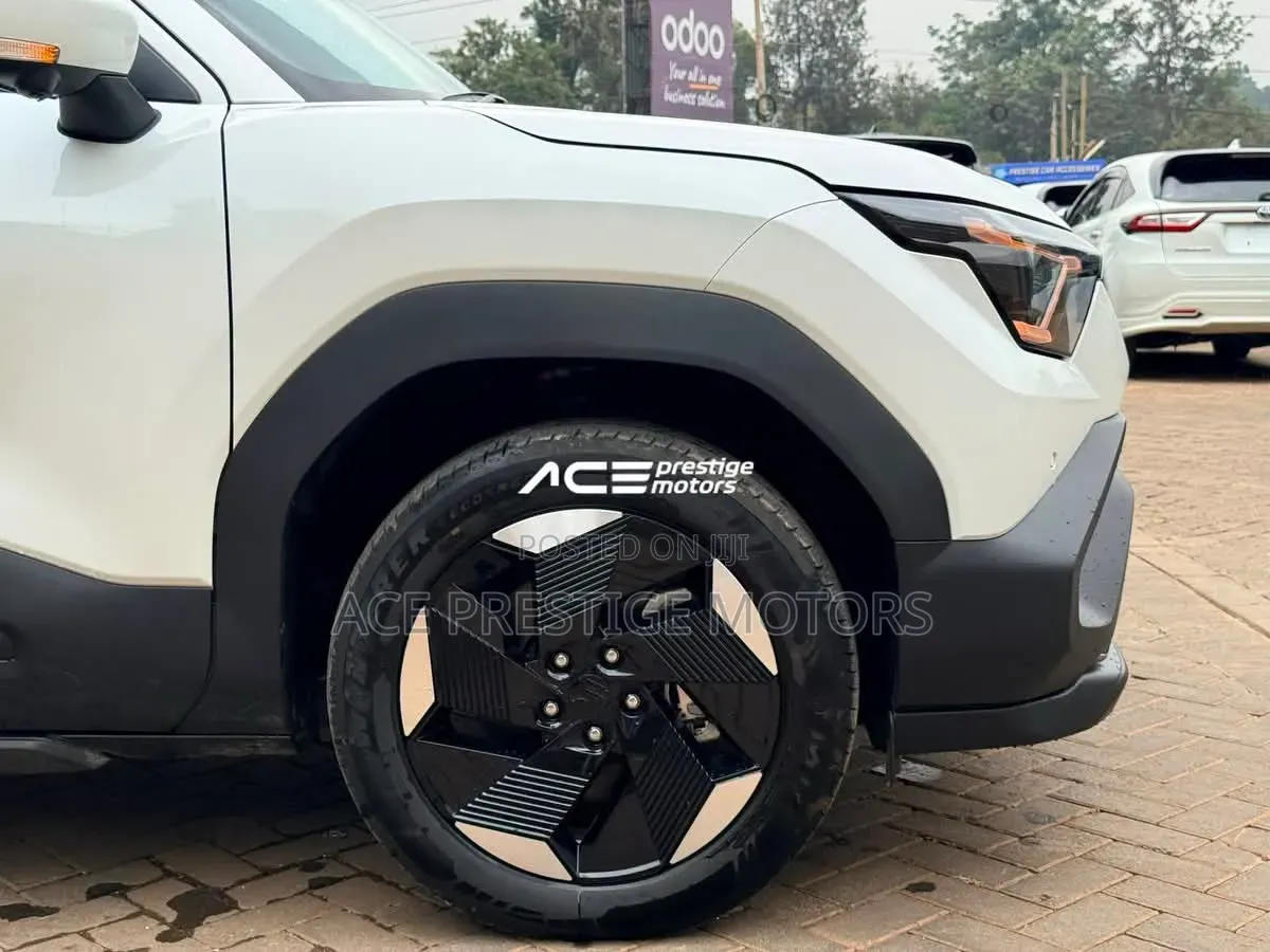 Suzuki Vitara 2025 White