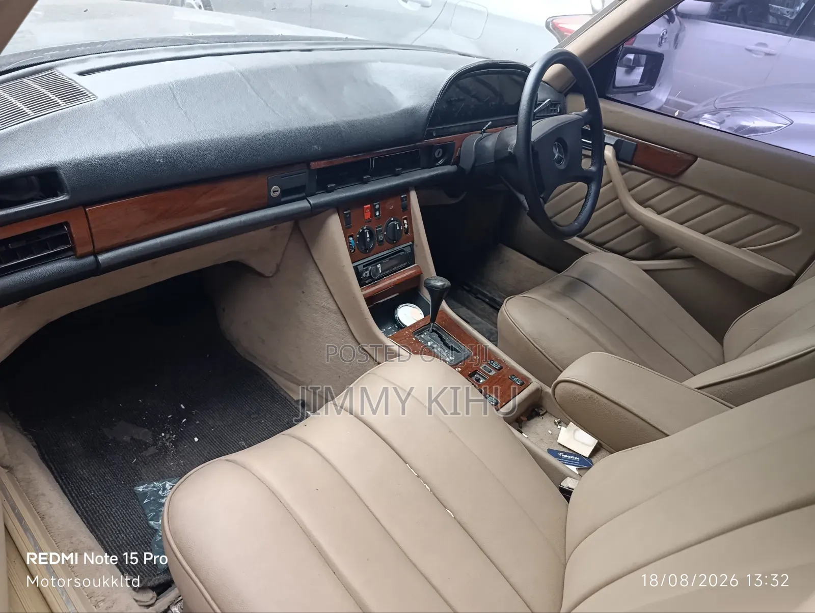 Mercedes-Benz 300E 1990 Black