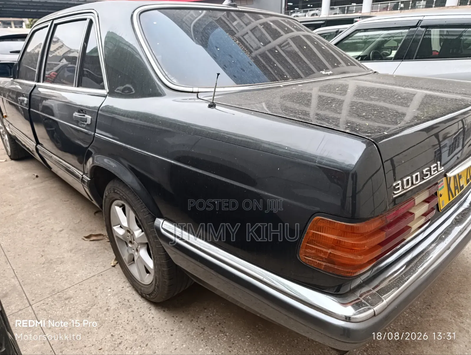 Mercedes-Benz 300E 1990 Black