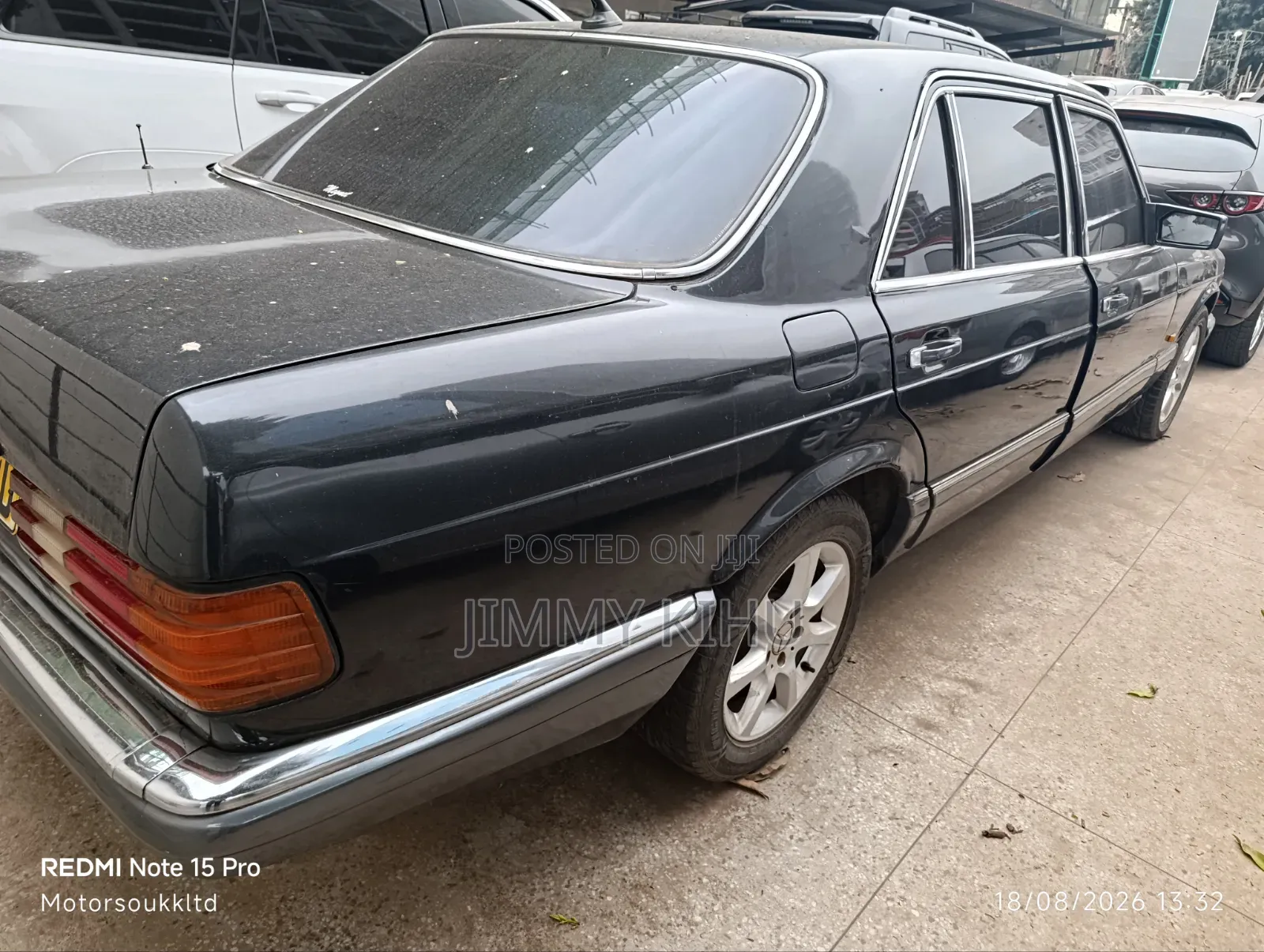Mercedes-Benz 300E 1990 Black