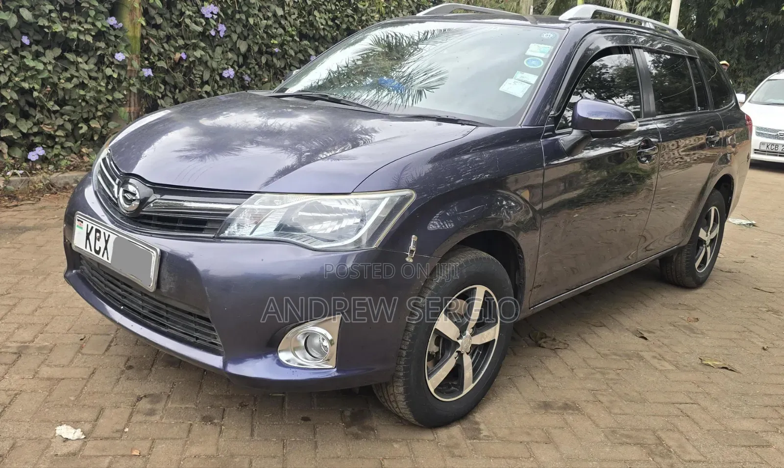 Toyota Corolla Fielder 2012 Gray