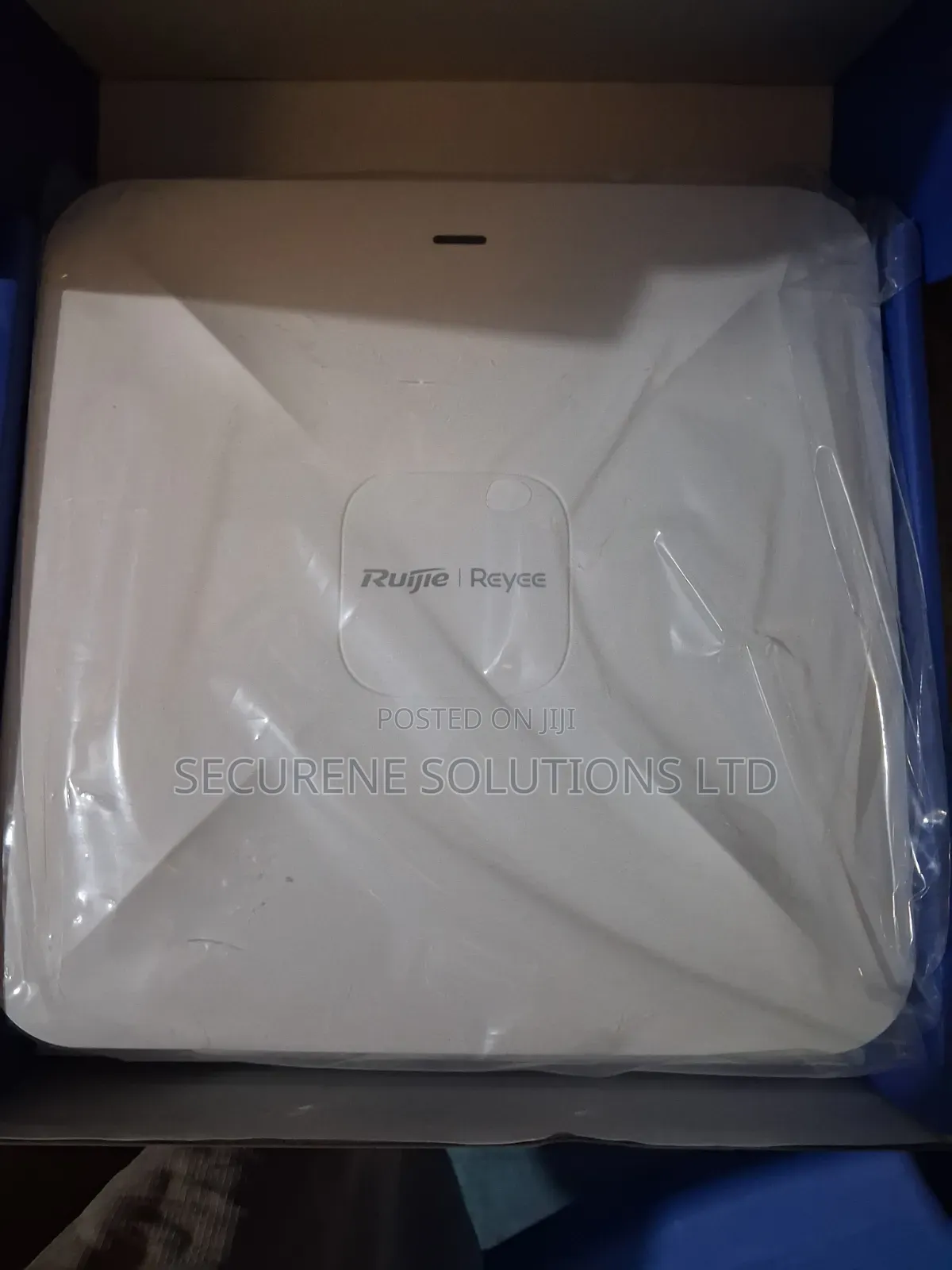 Ruijie RG-RAP2200F AC1300 Dual-Band Wi-Fi 5 Ceiling-Mount Access Point