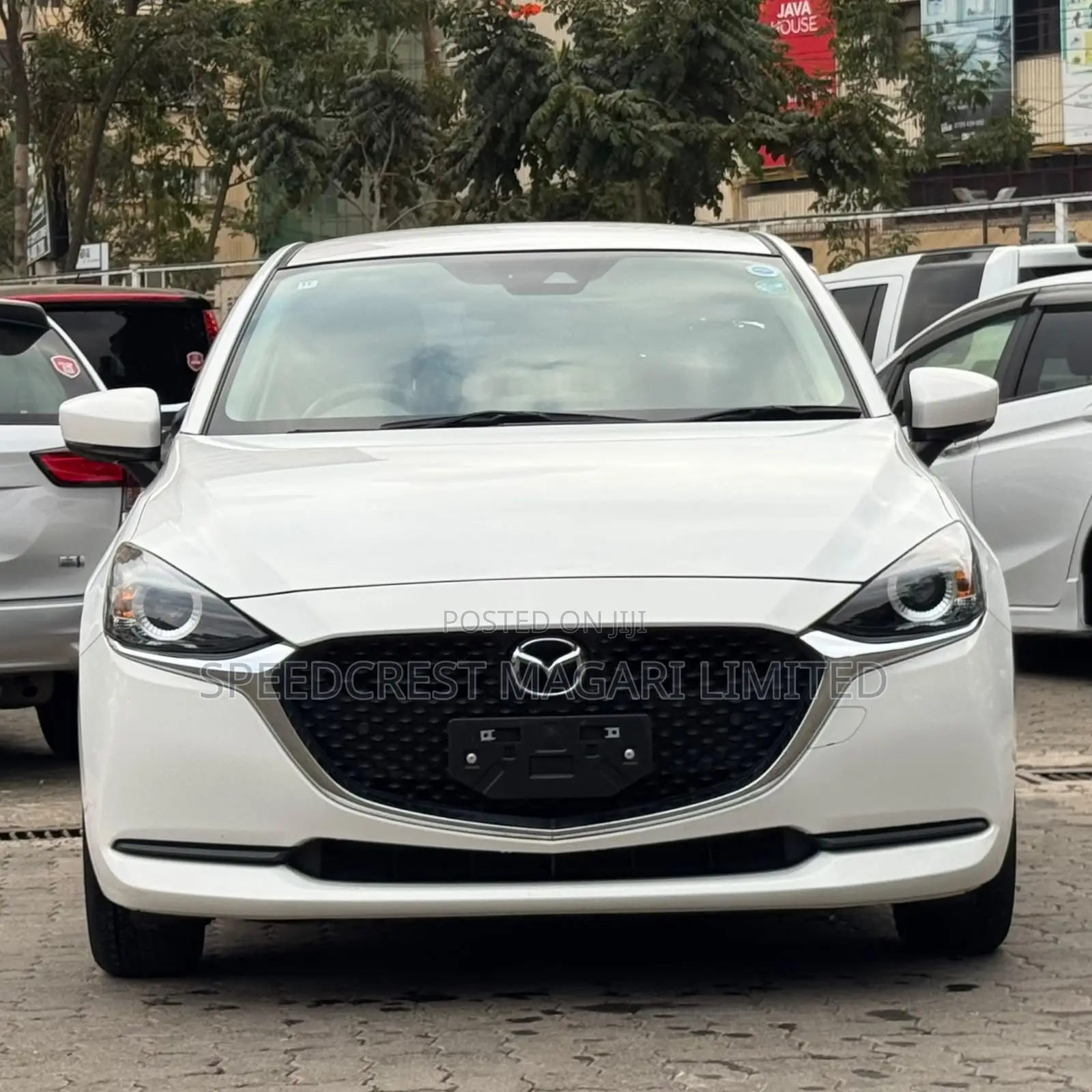 Mazda 2 2020 White