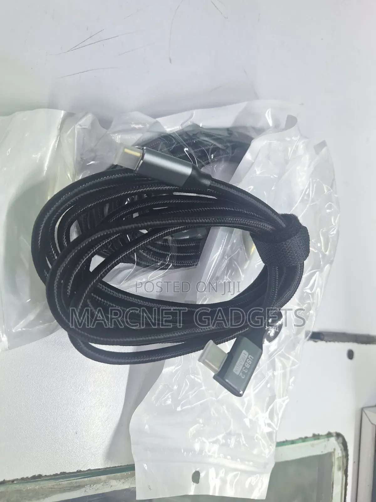 Type C Cable 3.2Gen 10gbps Speed 100W Charge Right Angle Bend