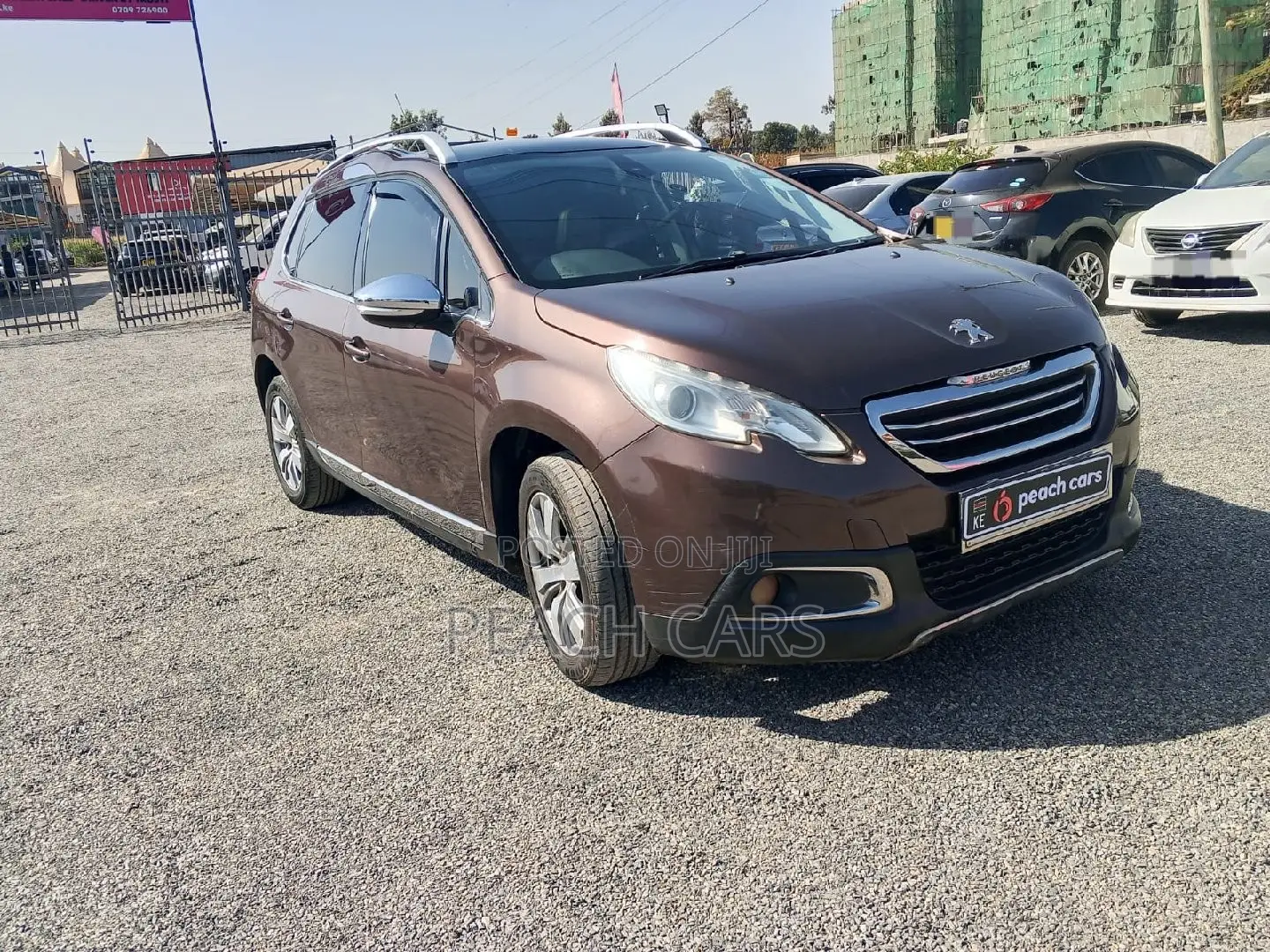 Peugeot 2008 2018 Brown