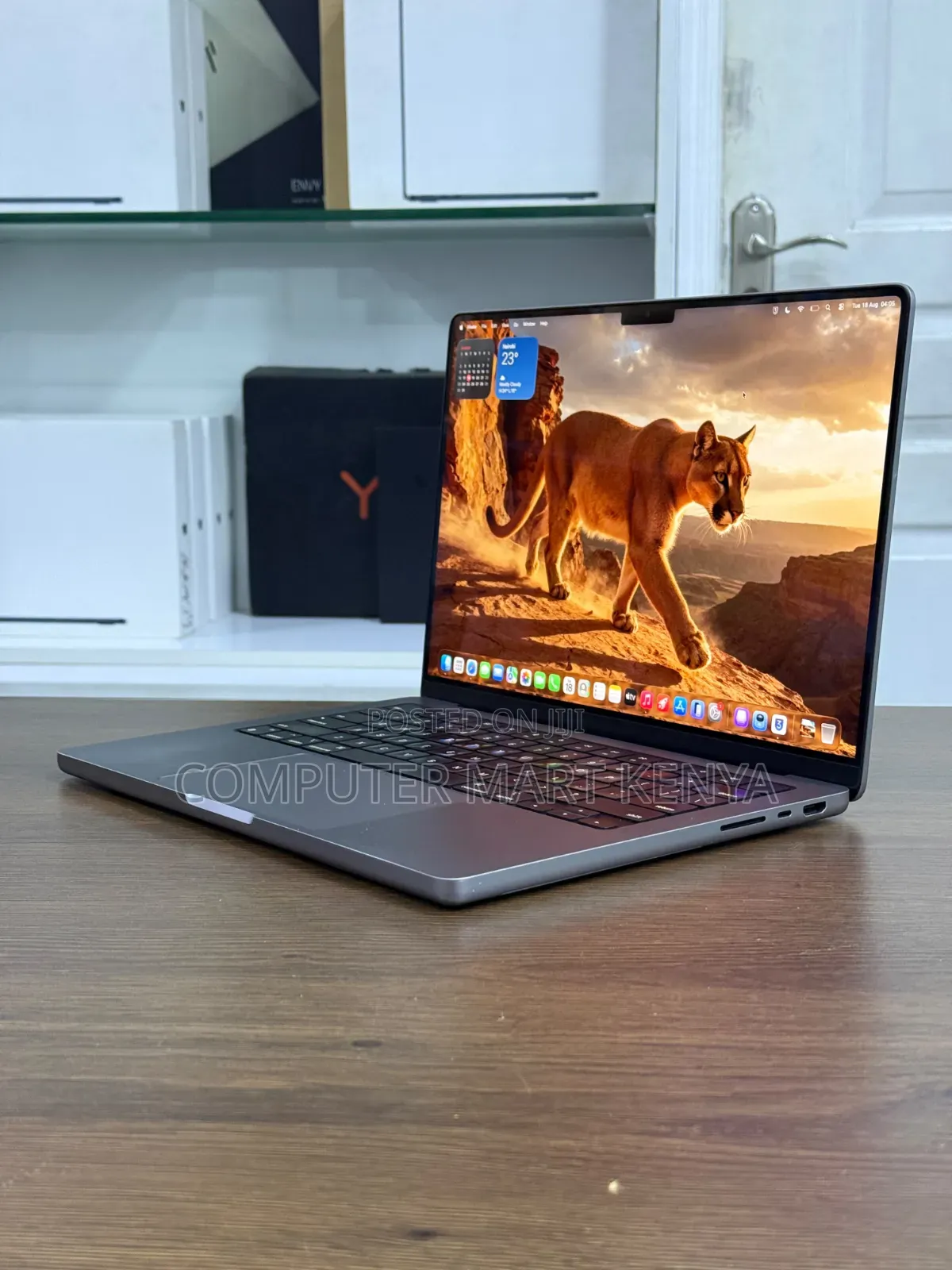 Laptop Apple MacBook Pro 2021 M1 16GB Apple M1 Pro SSD 512GB
