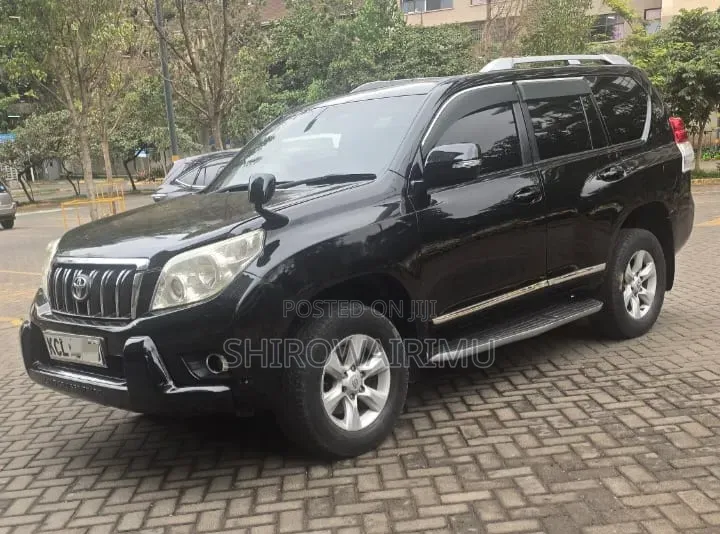 Toyota Land Cruiser Prado 2012