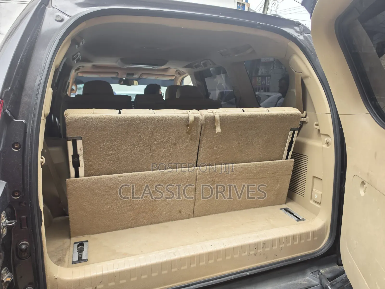 Toyota Land Cruiser Prado 2012 Gray