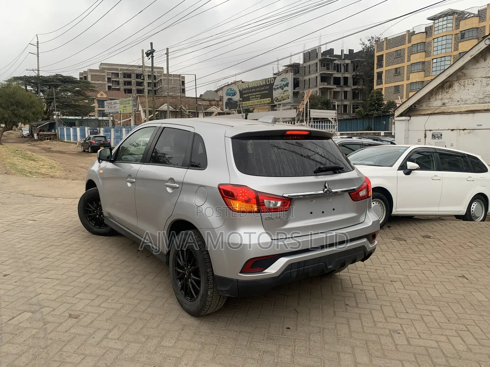 Mitsubishi RVR 2019 Silver