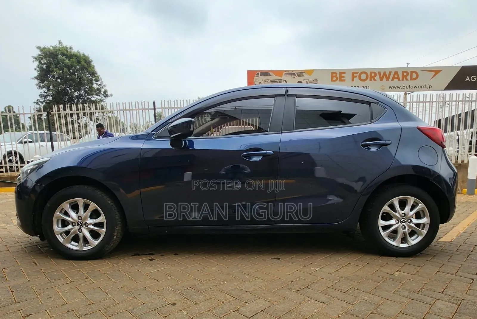 Mazda Demio 2016 Blue
