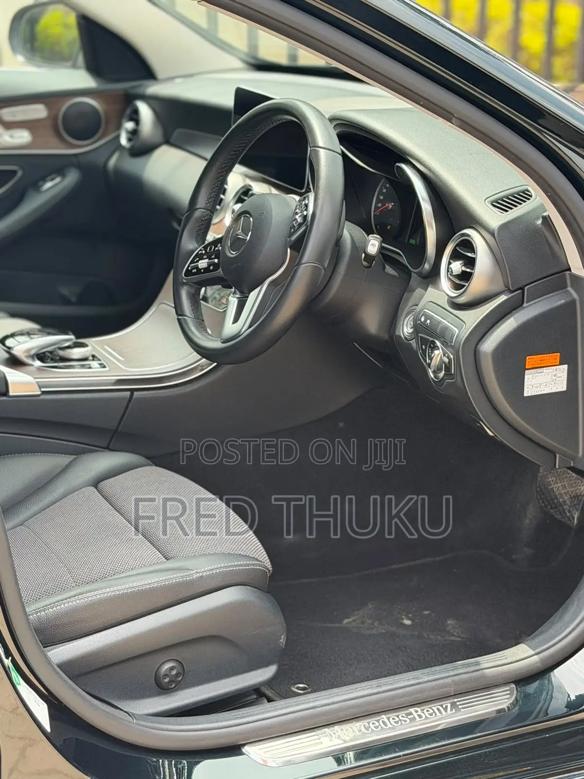 Mercedes-Benz C200 2019 Black