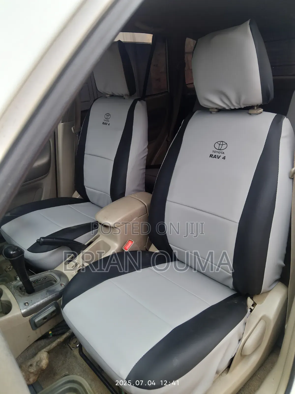 Toyota RAV4 Seat Covers – Custom Made