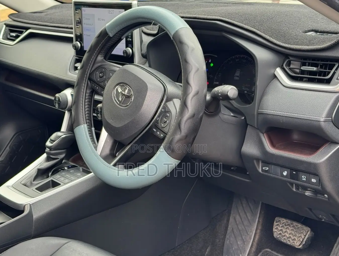 Toyota RAV4 2021 Black