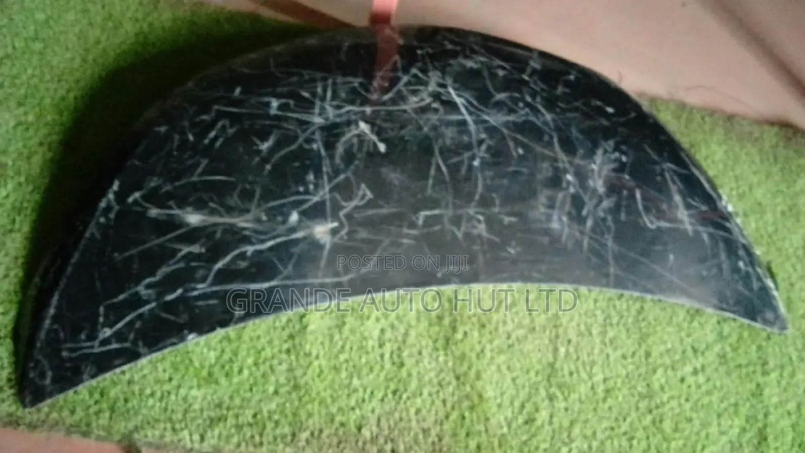 Sibaru Trezia Bonnet
