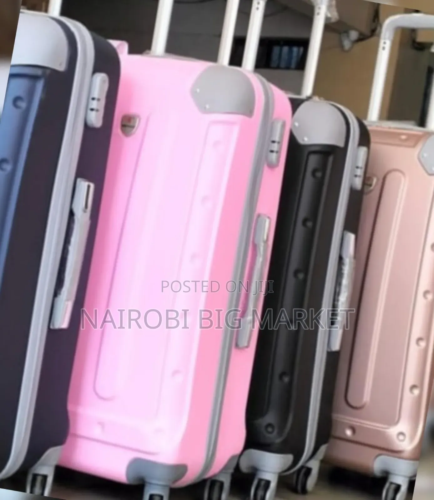 3 in 1 Fibre Luxurious Suitcase Size 3