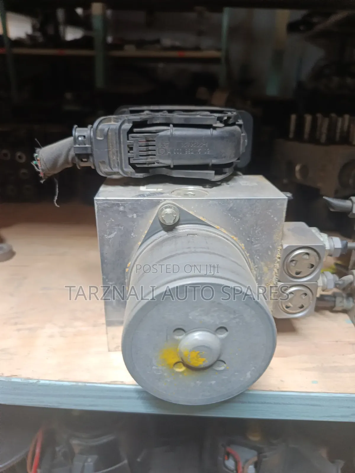 W166 Abs Pump