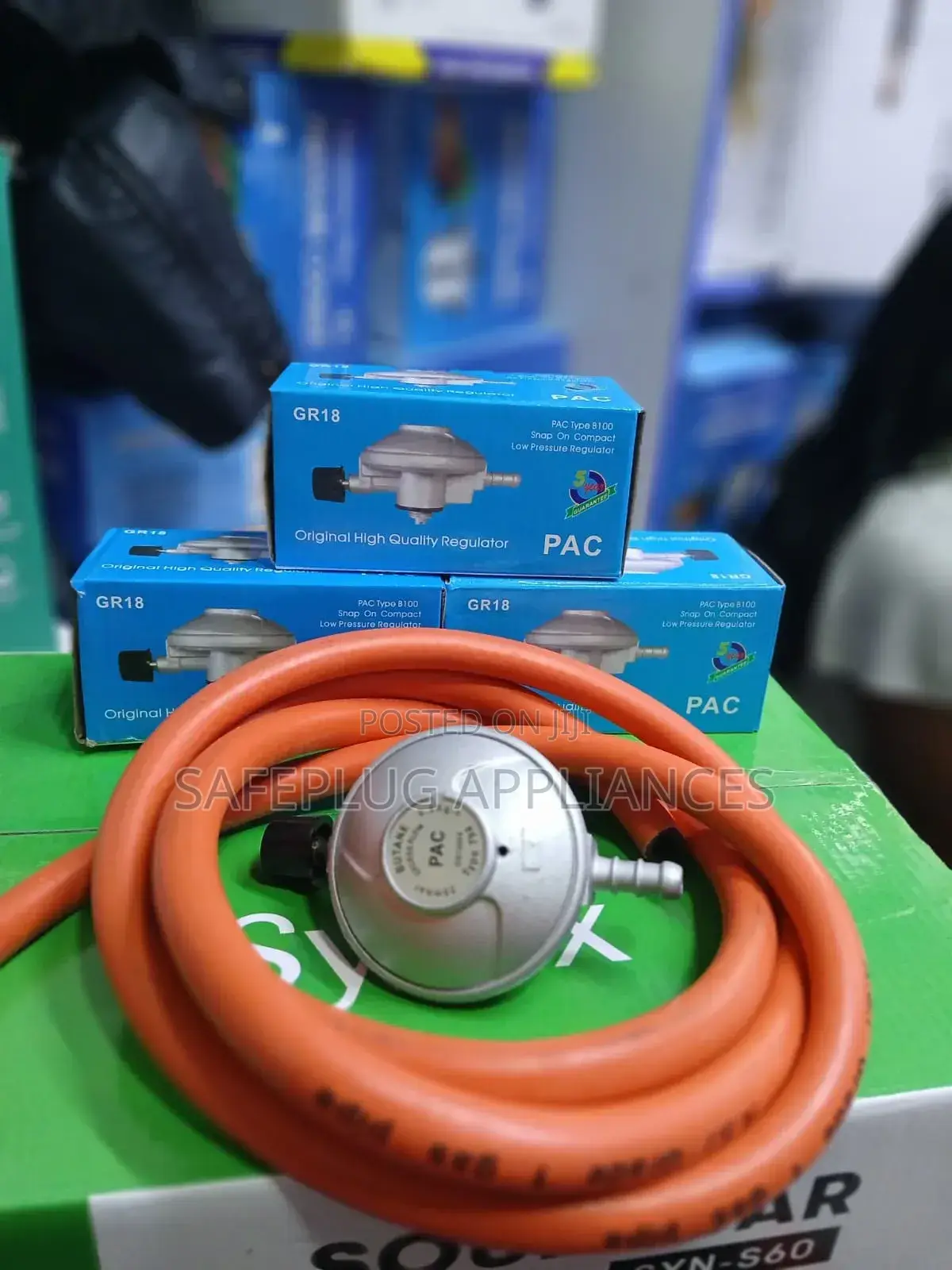 6 Kg Regulator and Pipe
