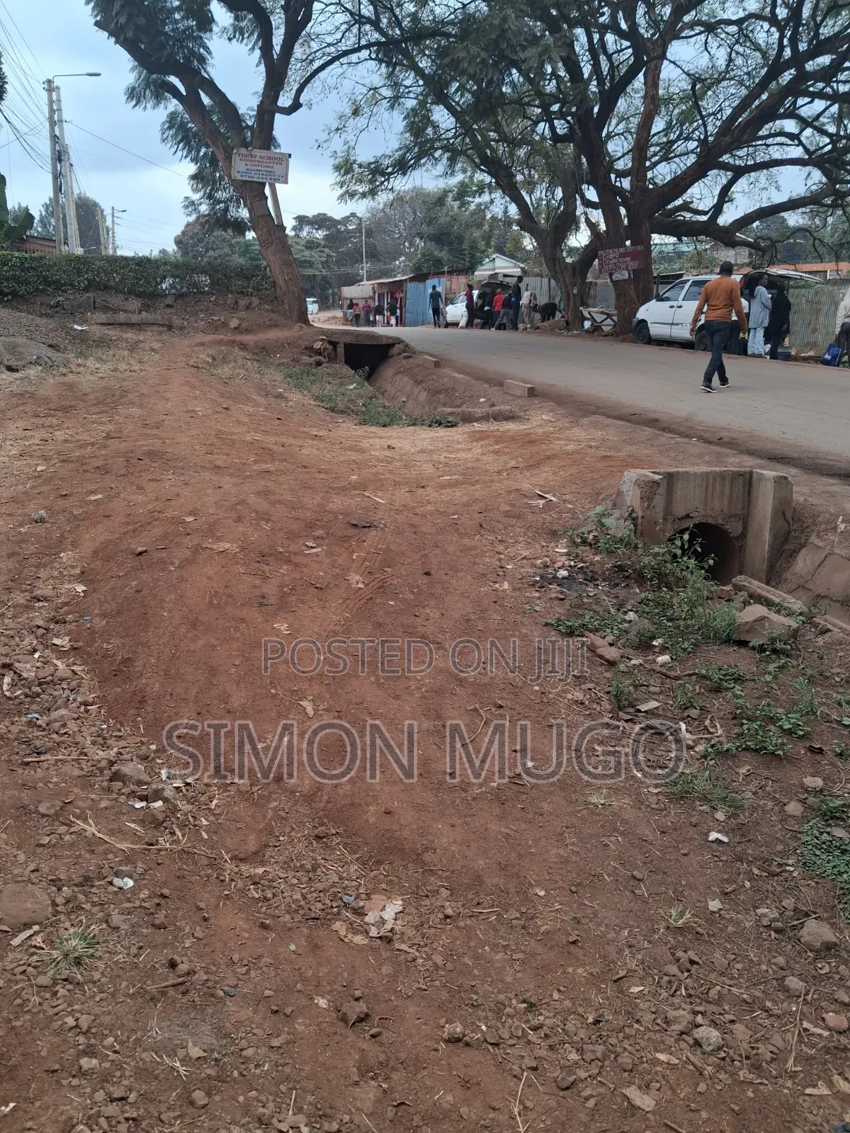 Kiamumbi Kamiti Road Prime 1/4 on Tarmac Before Police Station