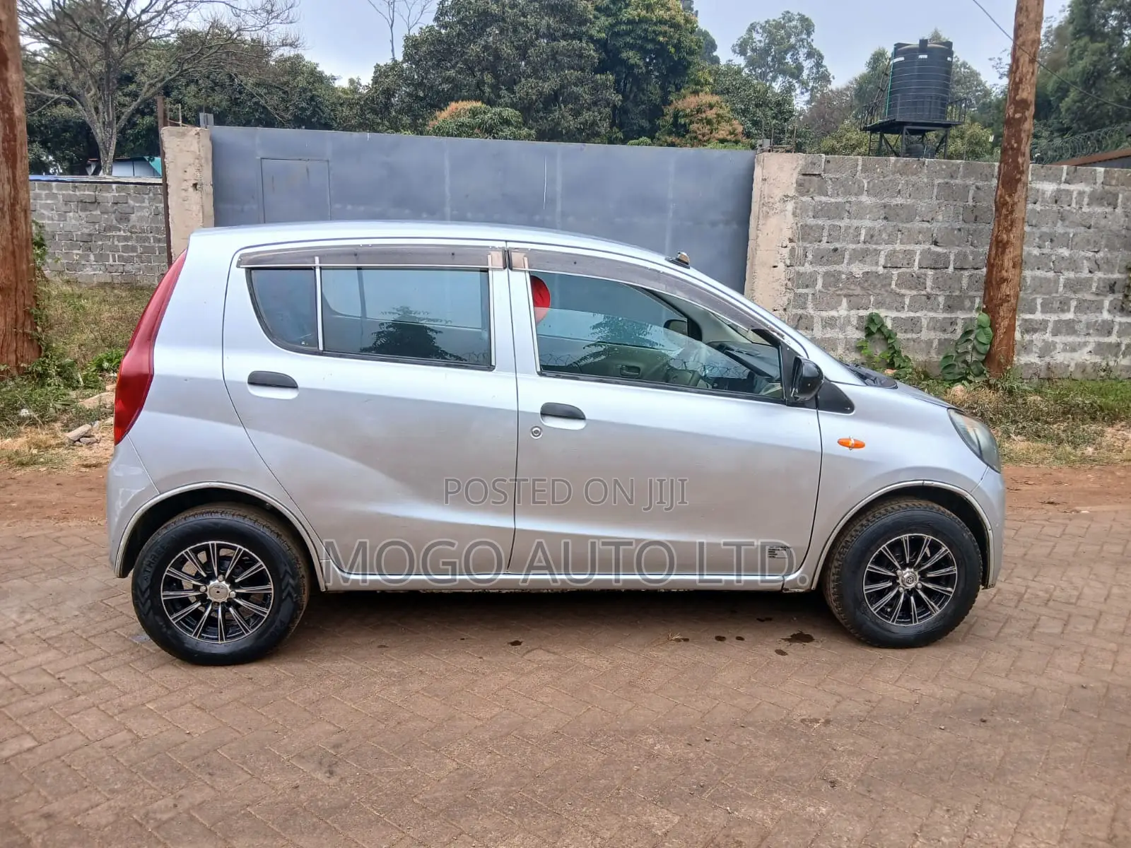 Daihatsu Mira 2012 Silver