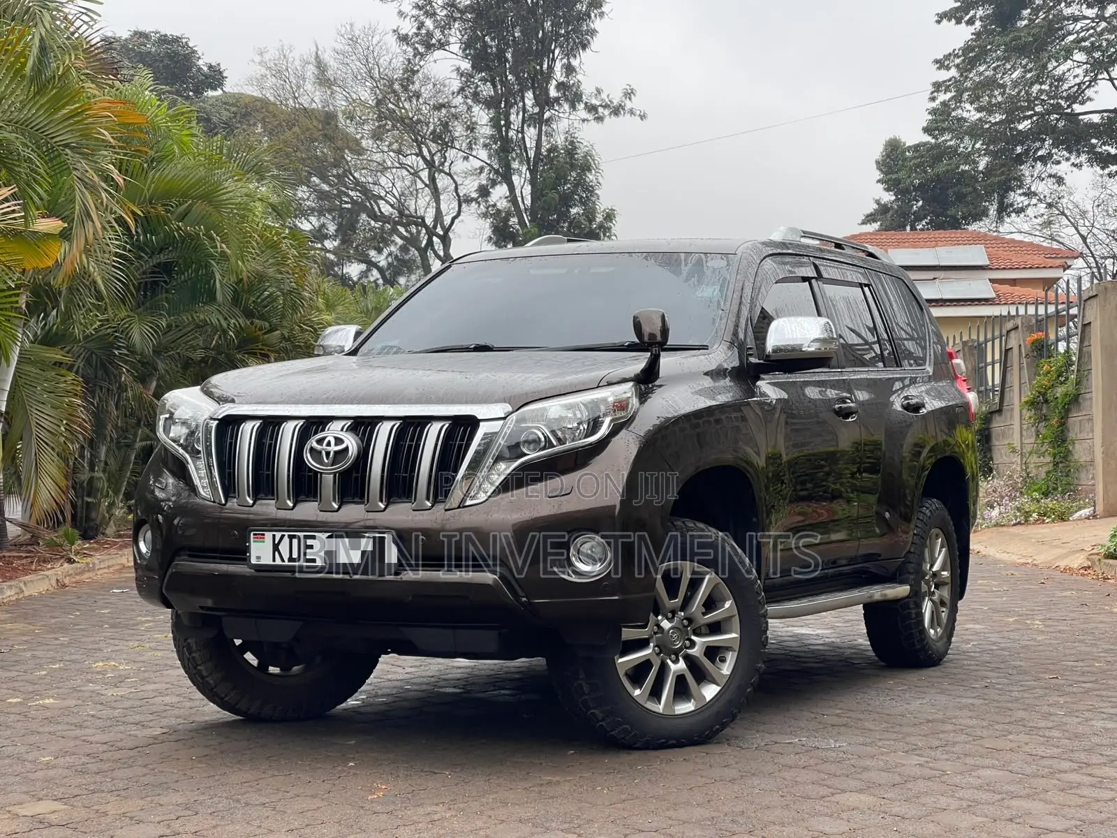 Toyota Land Cruiser Prado 2.7 2017 Gold