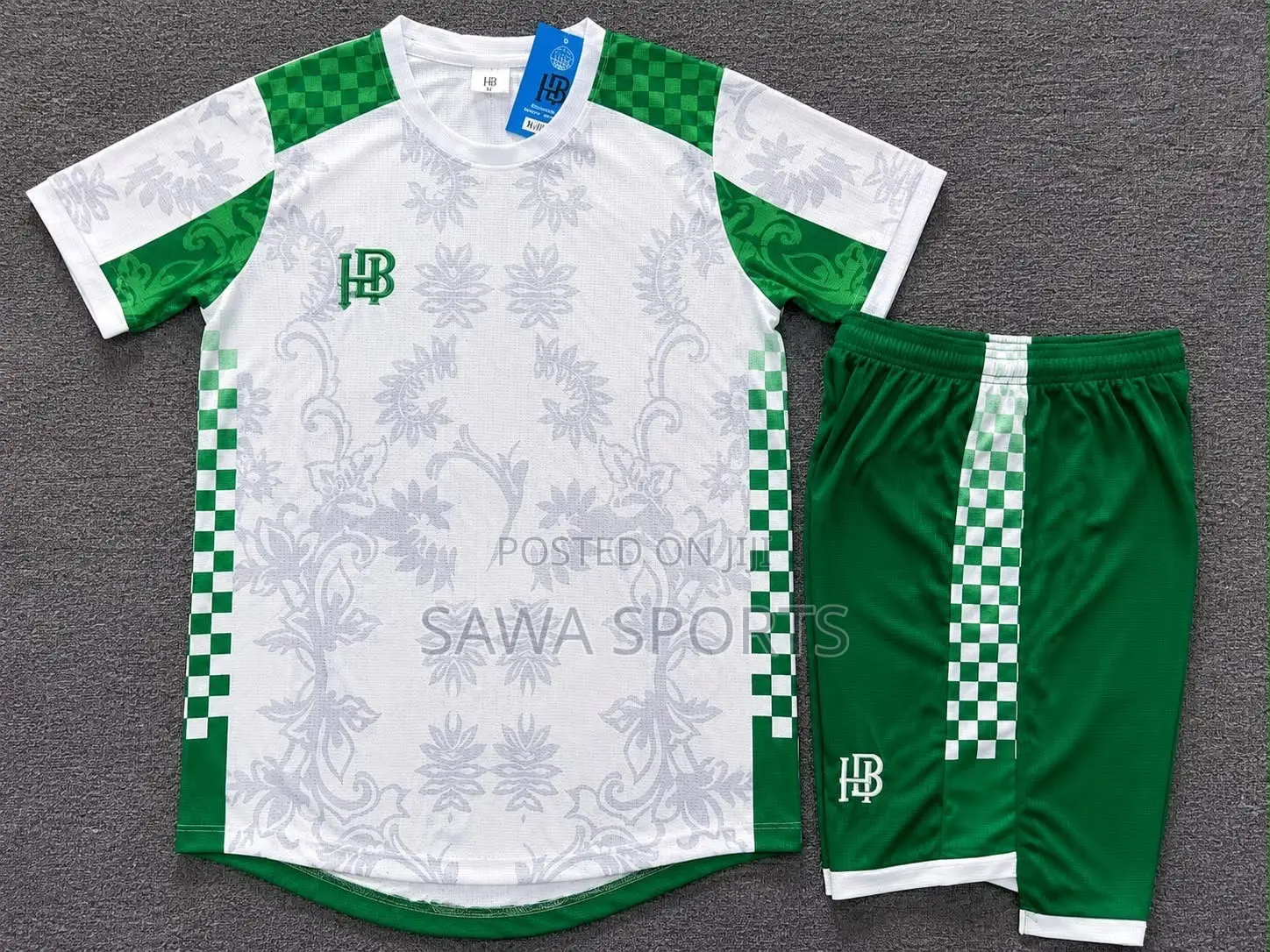 High Quality Football Jersey Set – Jersey + Shorts 