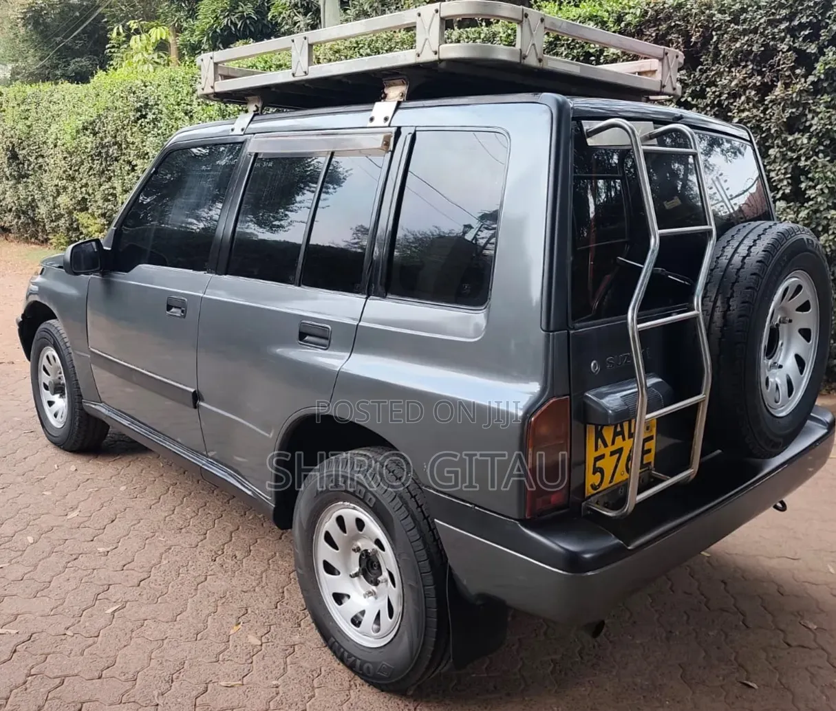Suzuki Escudo 1995 Gray