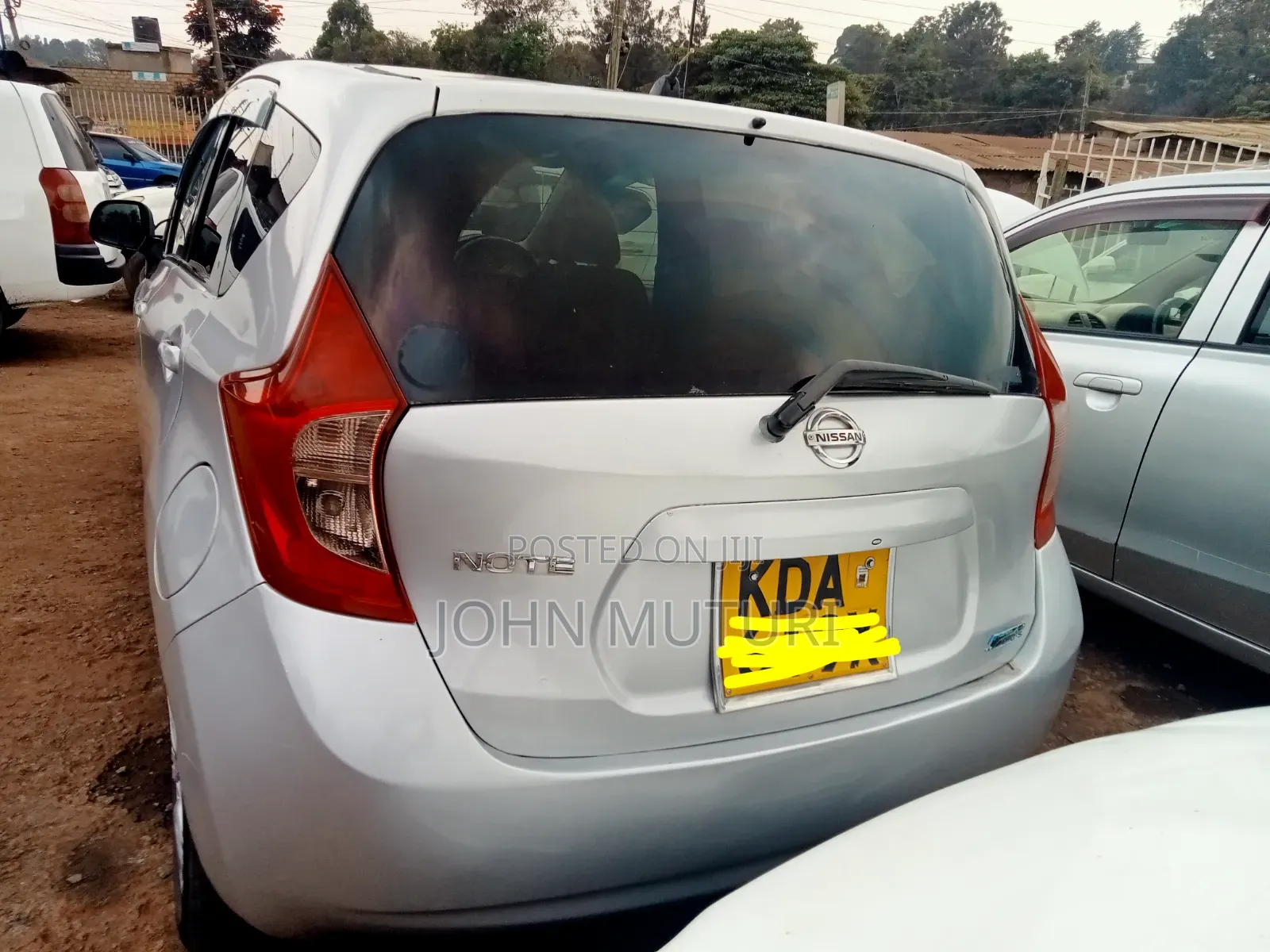 Nissan Note 2013 Silver