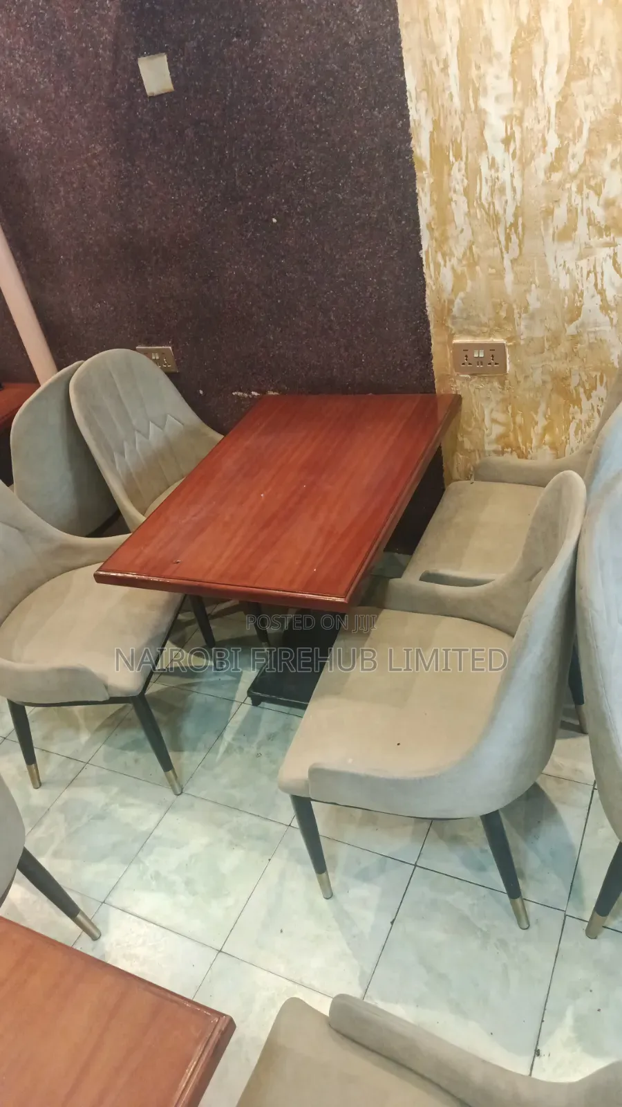 Hotel Seats and Tables