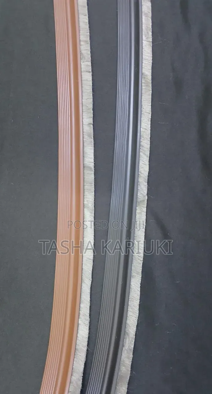 Bottom Rubber Door Seal With Brush 96cm