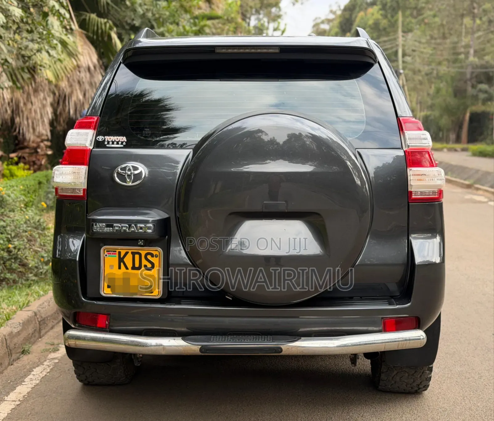 Toyota Land Cruiser Prado 2016 Gray
