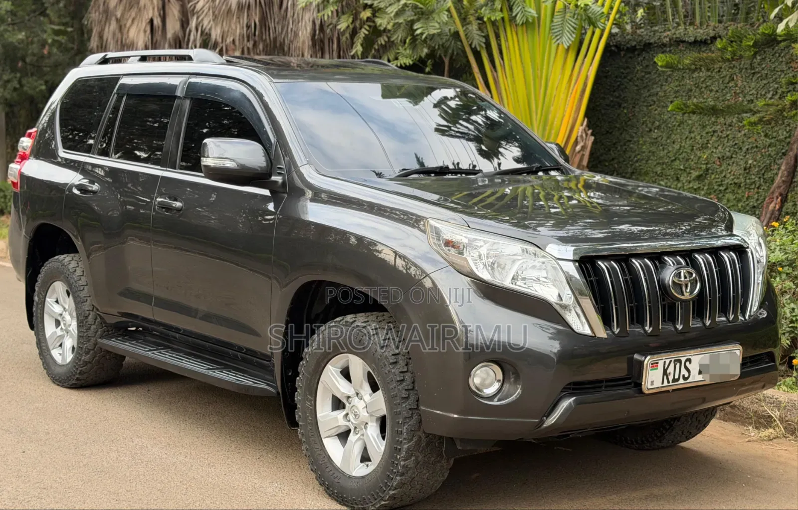 Toyota Land Cruiser Prado 2016 Gray