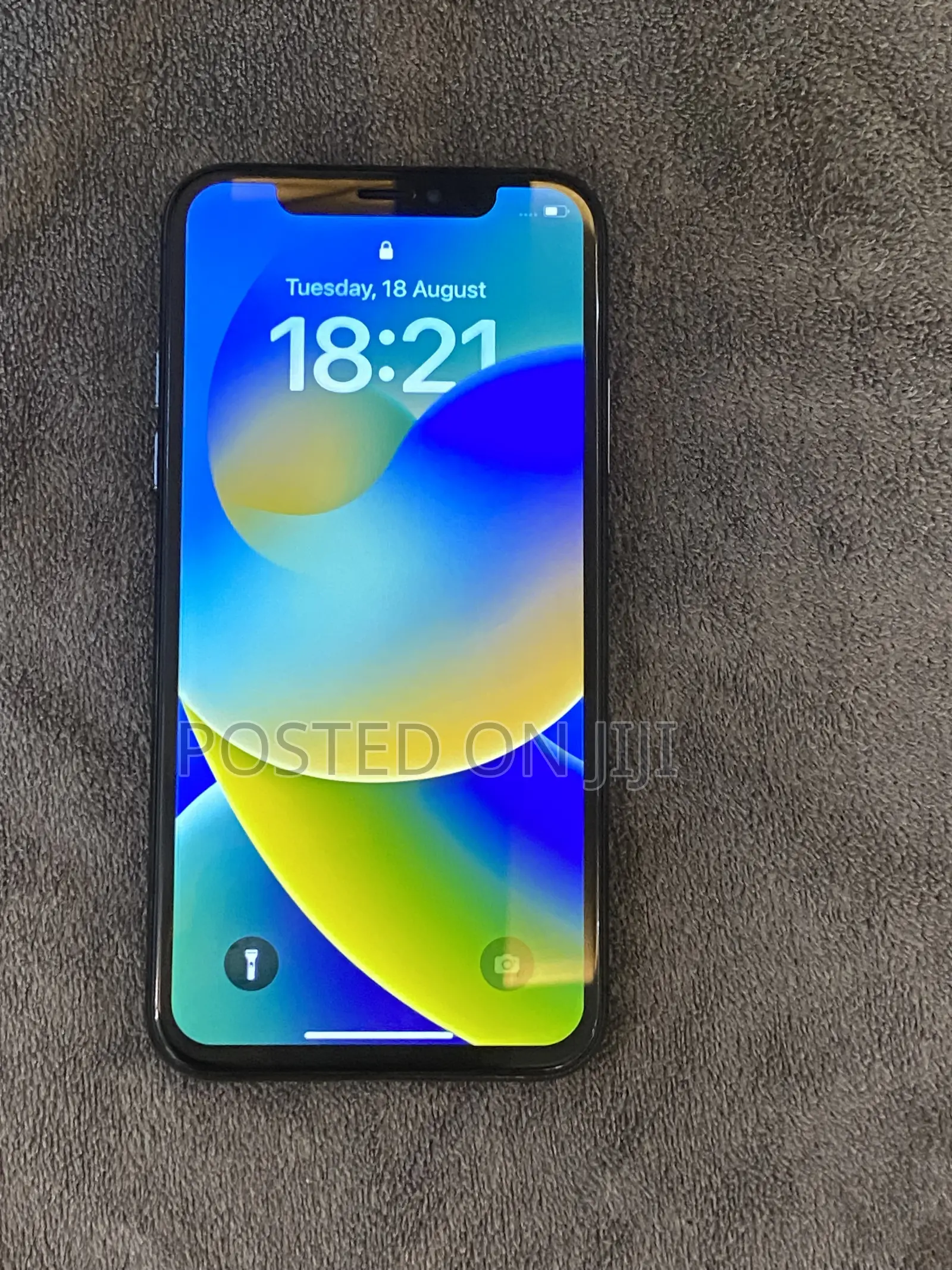 Apple iPhone X 64 GB Black