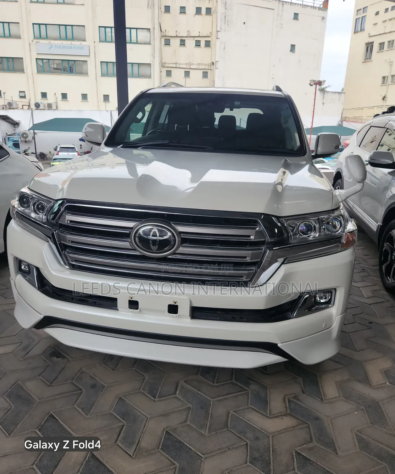 Toyota Land Cruiser 2018 White