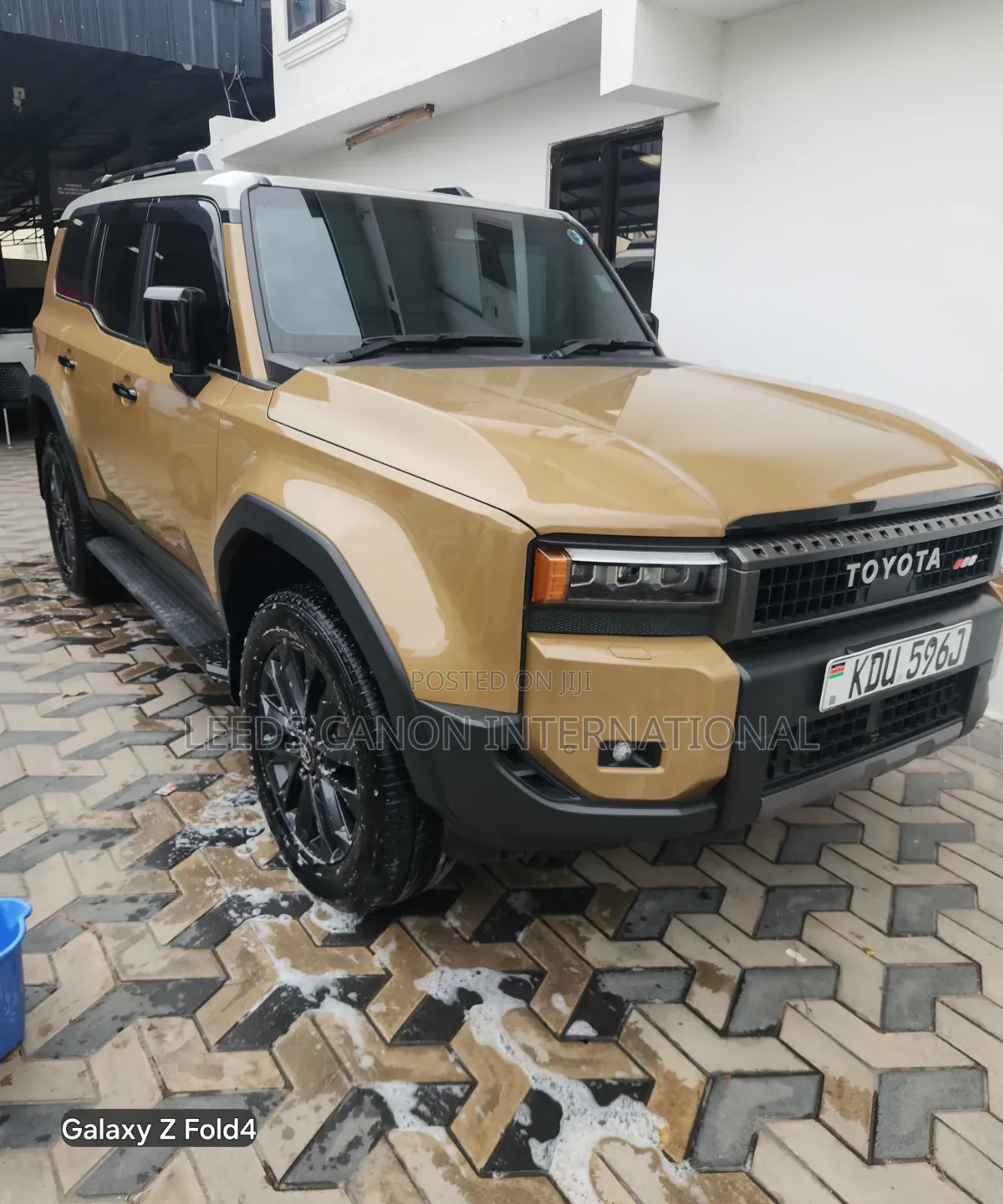 Toyota Land Cruiser Prado 2024 Orange