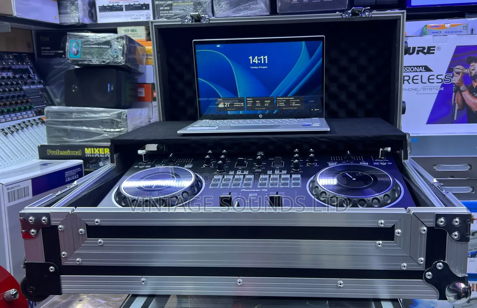 Pioneer DJ DDJ-REV1 2-Channel Controller With Gliding Laptop Road Case