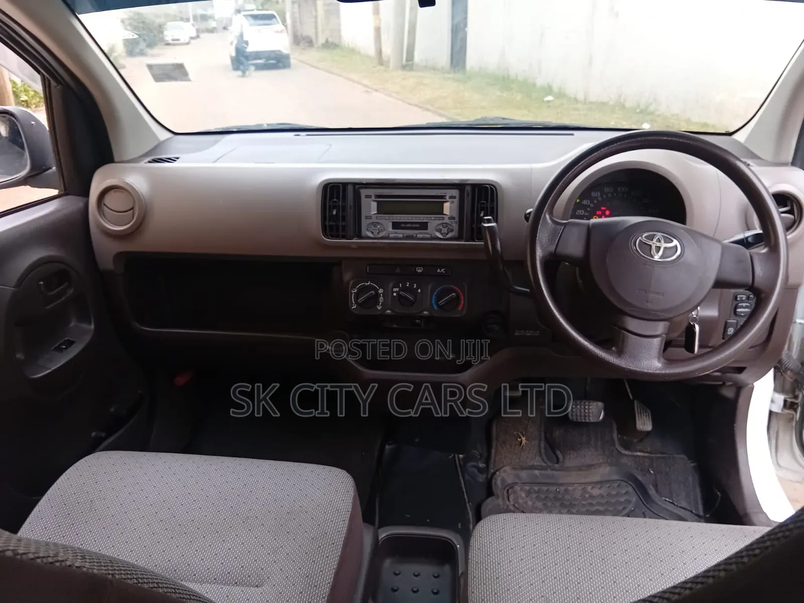 Toyota Passo 2014 White