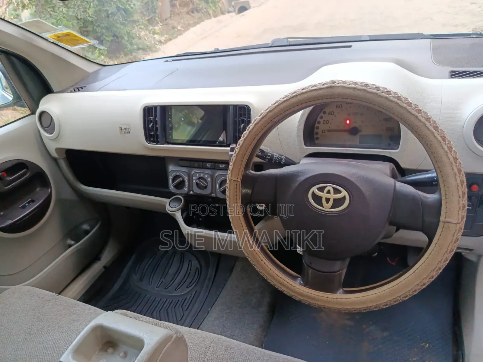 Toyota Passo 2012 Blue