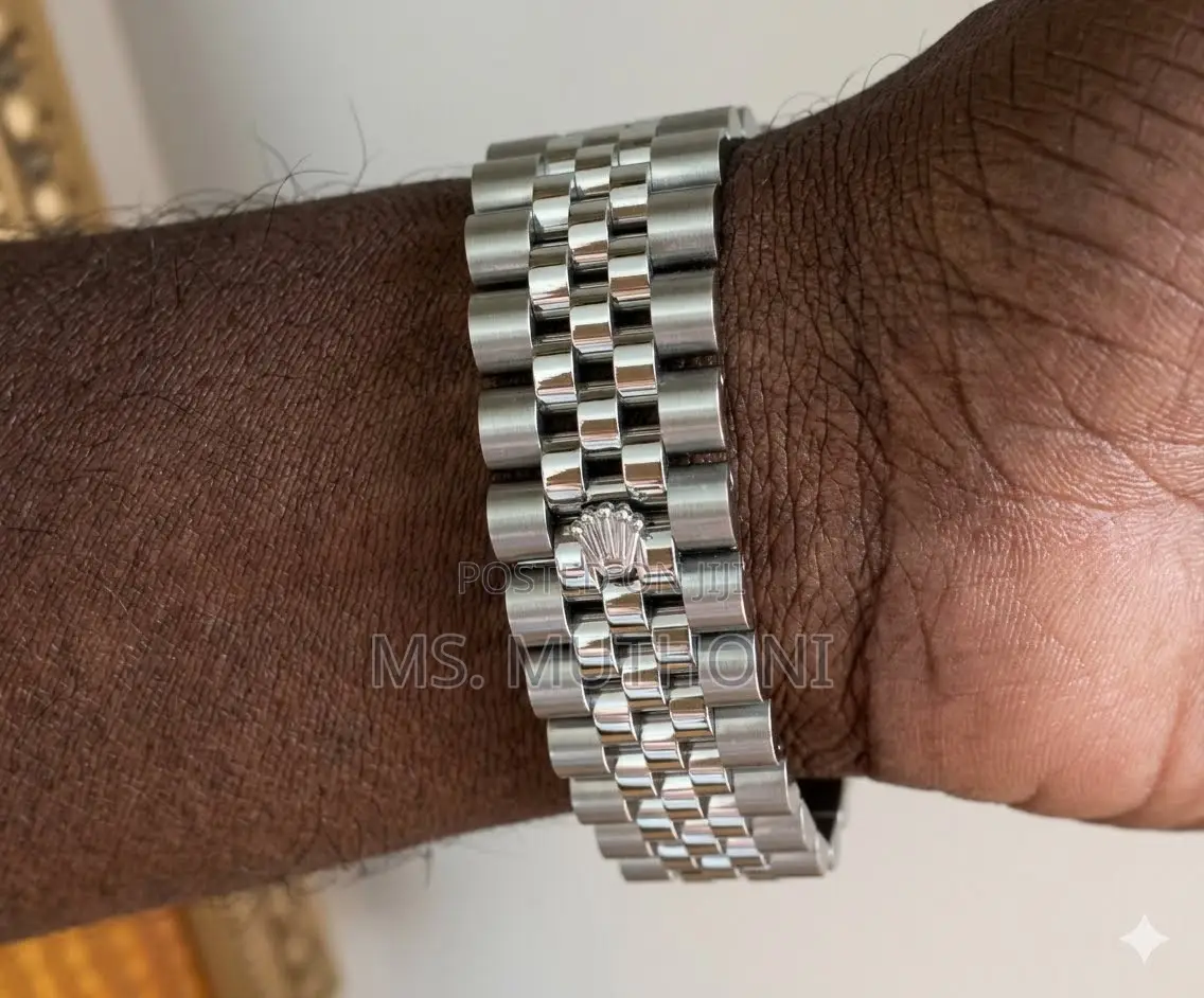 Automatic Rolex Datejust 41 Blue Roman Jubilee