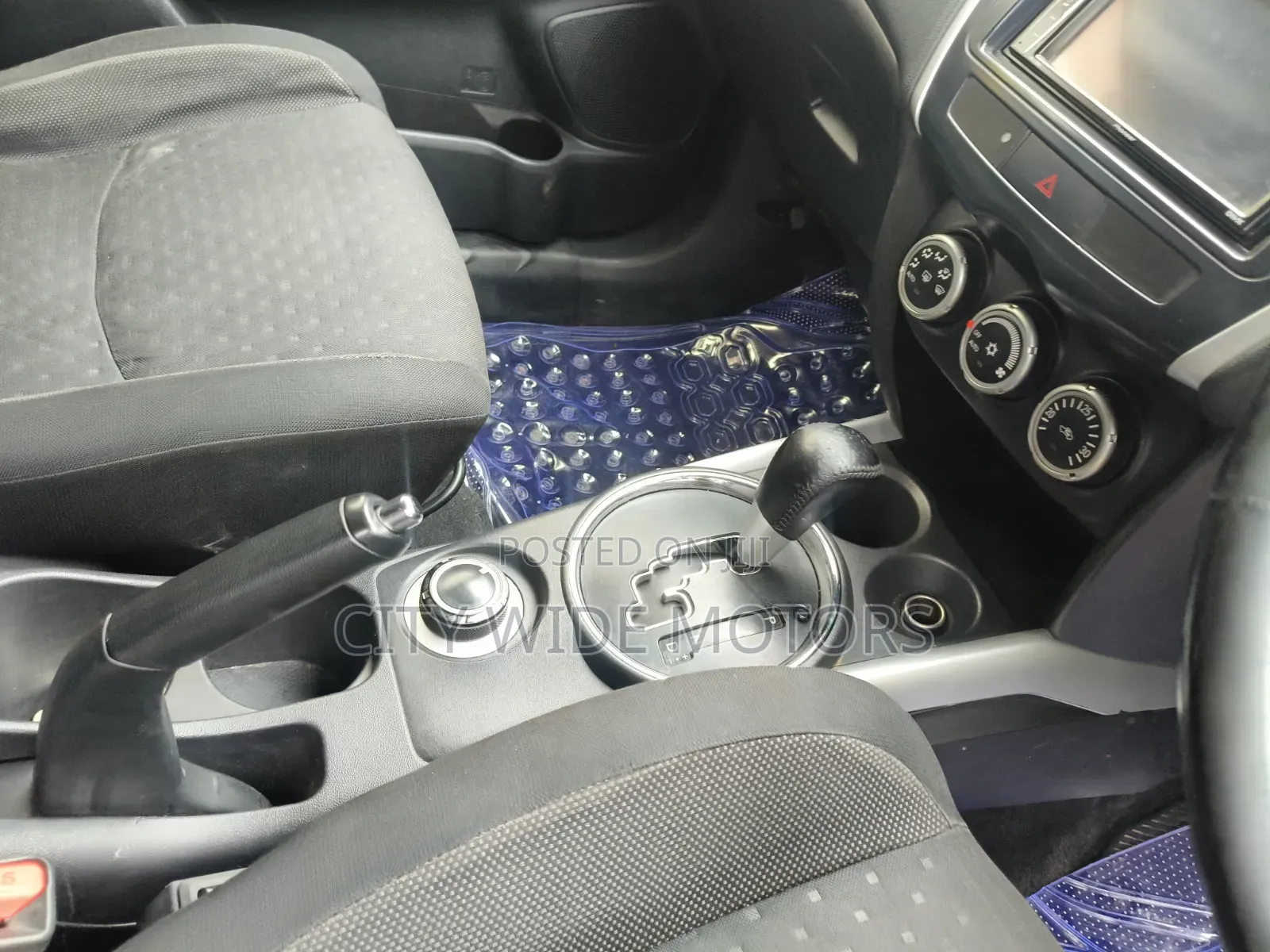 Mitsubishi RVR 2.0 2012 Maroon