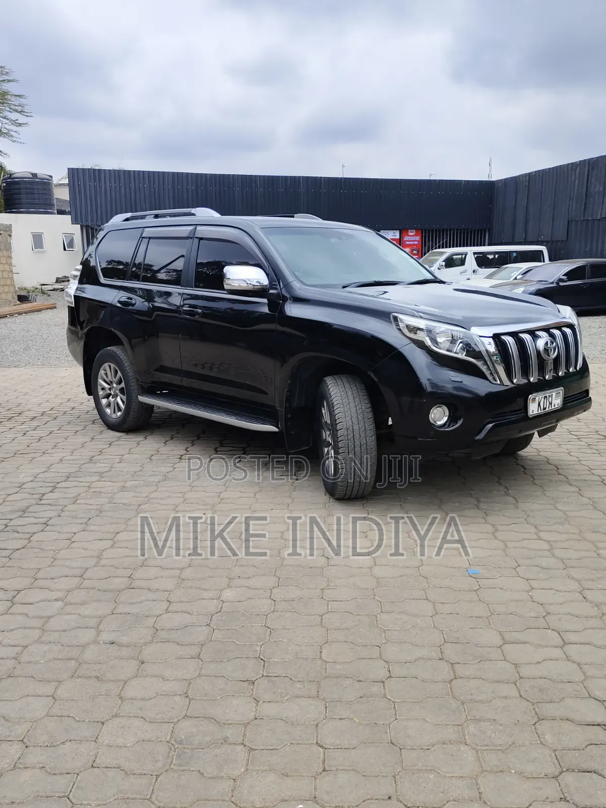 Toyota Land Cruiser Prado 2.7 2017 Black
