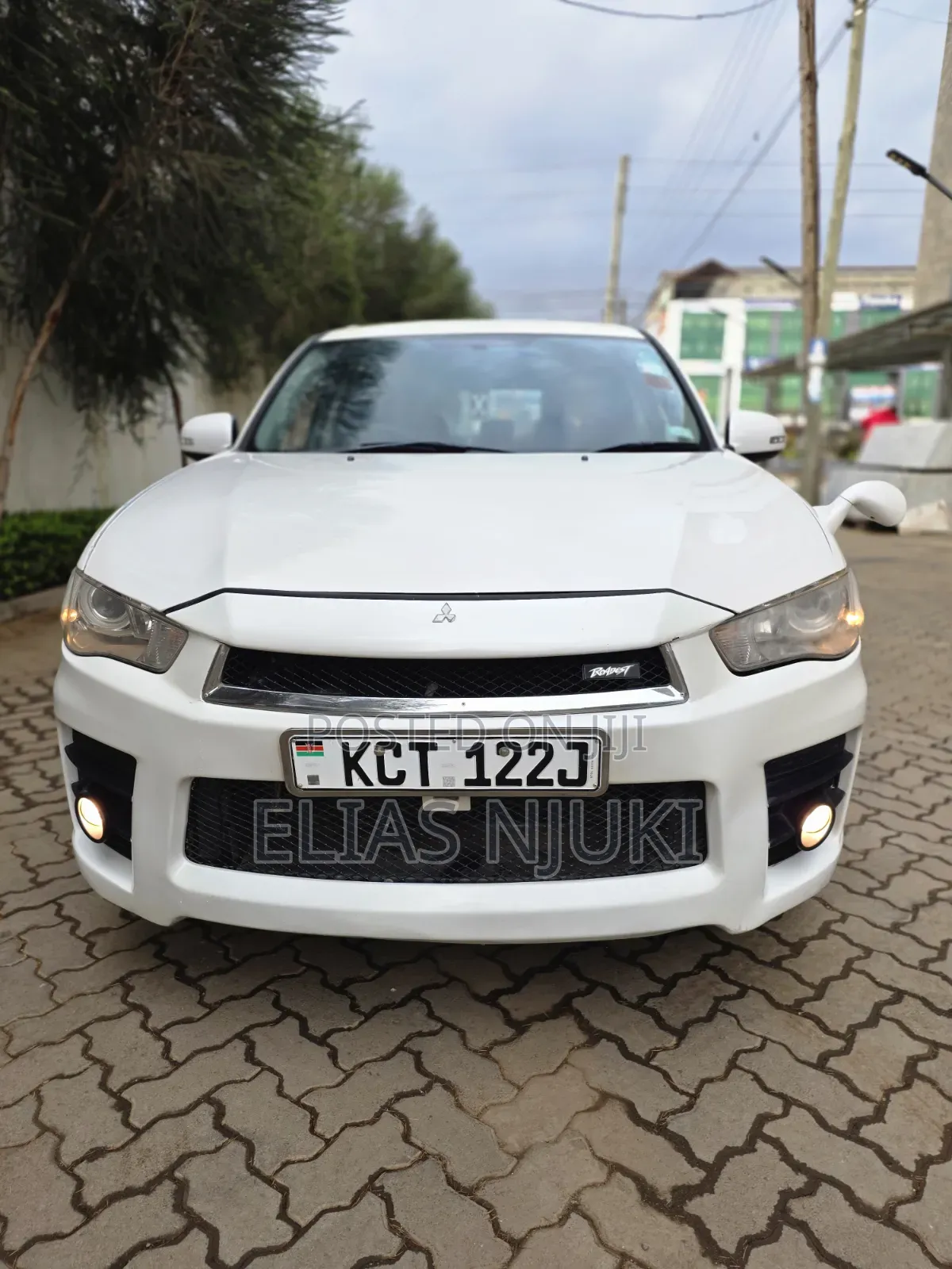Mitsubishi Outlander 2012 Pearl