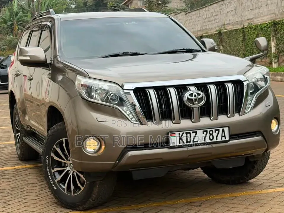 Toyota Land Cruiser Prado 2.8 D-4D 2015 Gray