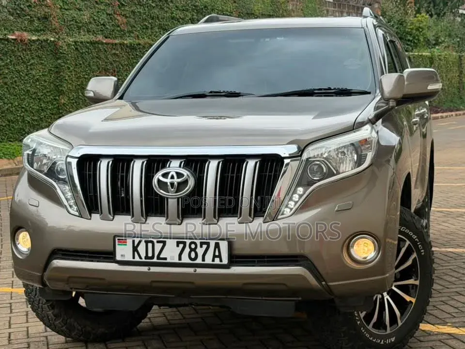 Toyota Land Cruiser Prado 2.8 D-4D 2015 Gray