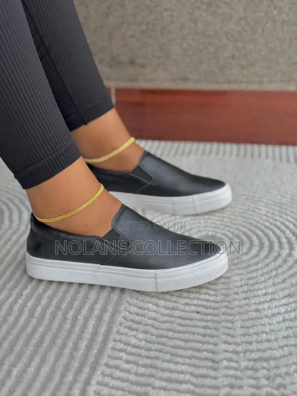 Wipe Go Rubber Shoes