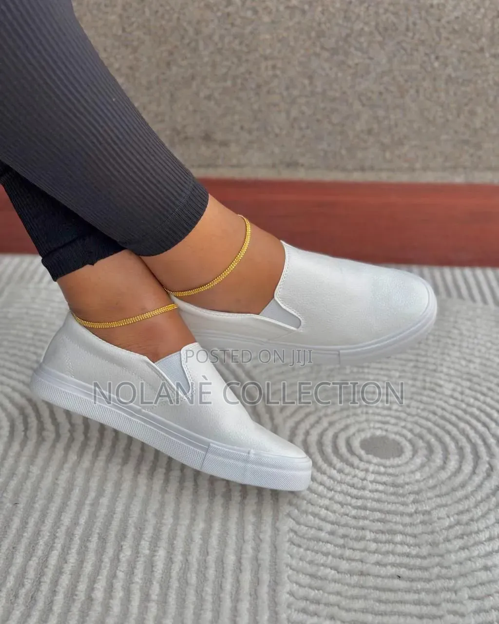 Wipe Go Rubber Shoes
