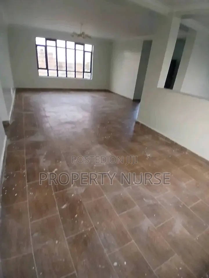 3bdrm Duplex in Gateway Mall Area for rent