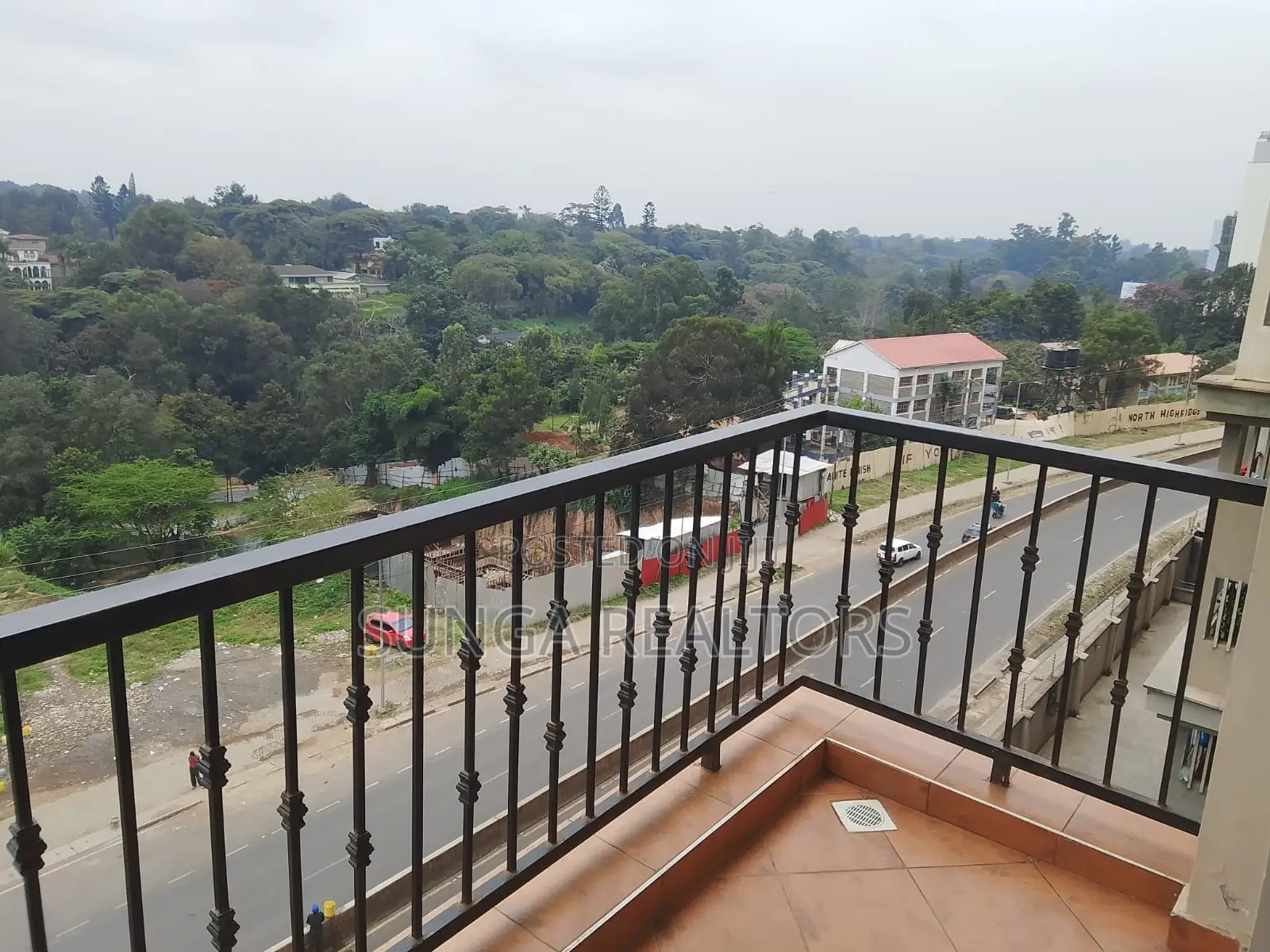 4bdrm Apartment in Parklands/Highridge for rent