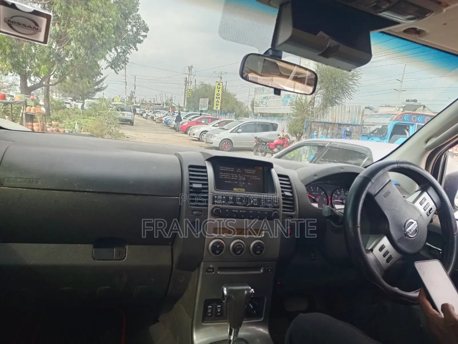 Nissan Navara 2010